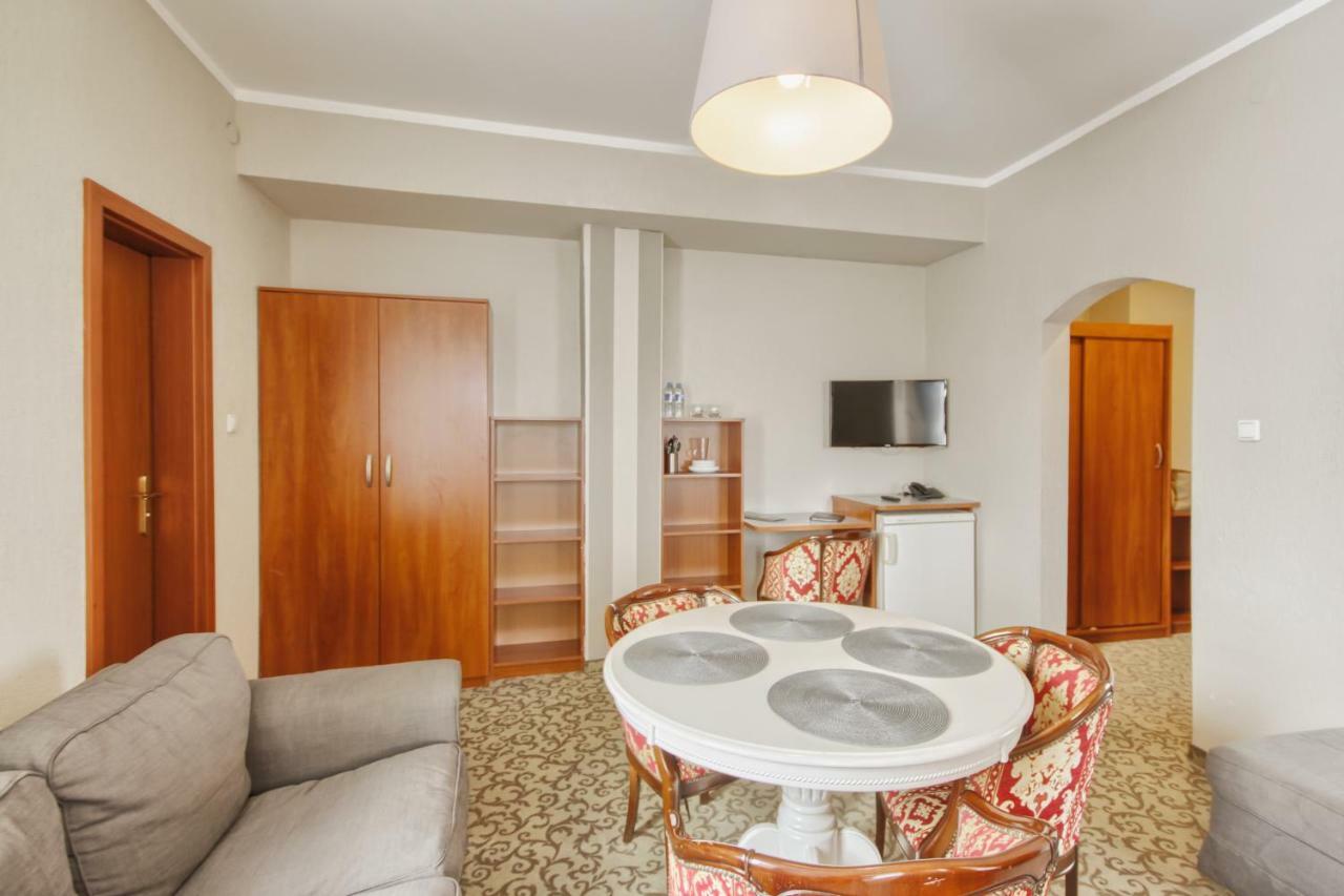 דרוסקינינקאי Inza Guest House מראה חיצוני תמונה