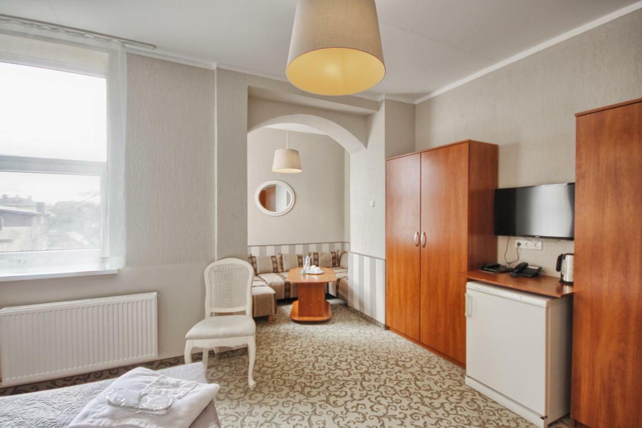 דרוסקינינקאי Inza Guest House מראה חיצוני תמונה